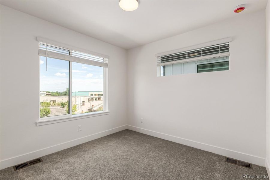 Spacious, unfurnished interior of a new home in Ascent at Inverness, Englewood (Image 24).