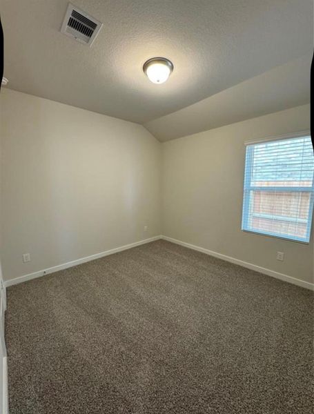 Spacious, unfurnished interior of a new home in Wall Street Village, Richmond (Image 11).