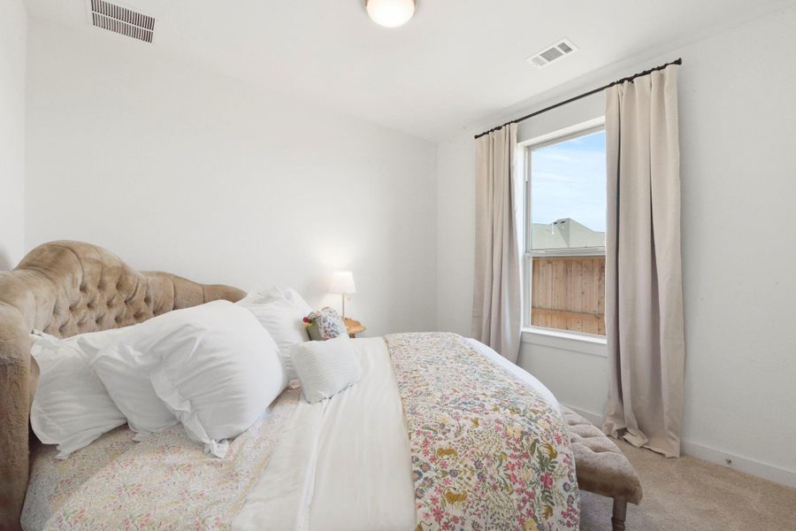 Furnished interior view inside a new home in Riceland: 42ft. lots, Mont Belvieu (Image 15).