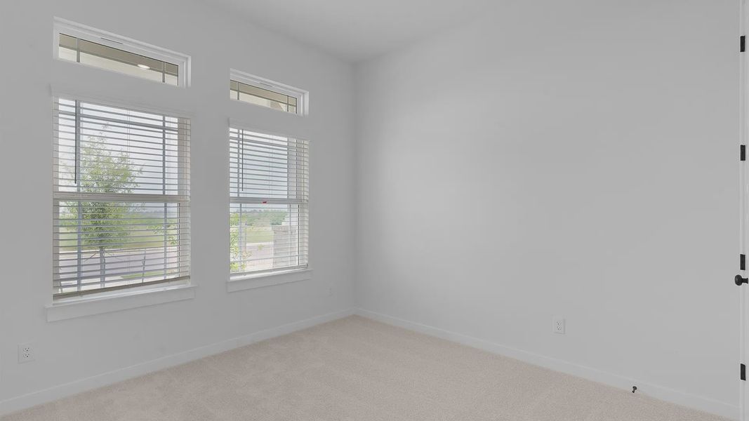 Representative unfurnished interior of a home built from the Acadia by Chesmar Homes in Crescent Bluff, Georgetown (Image 10).