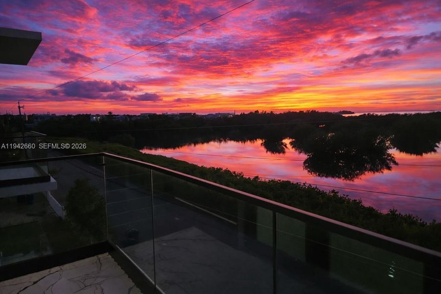 Image 70 of a home in .