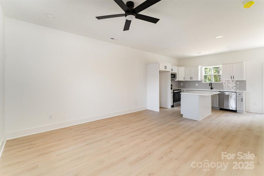 Spacious, unfurnished interior of a new home in , Conover (Image 23).