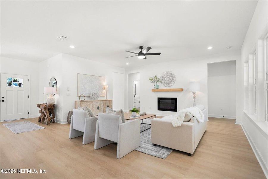 Furnished interior view inside a new home in , Keystone Heights (Image 12).