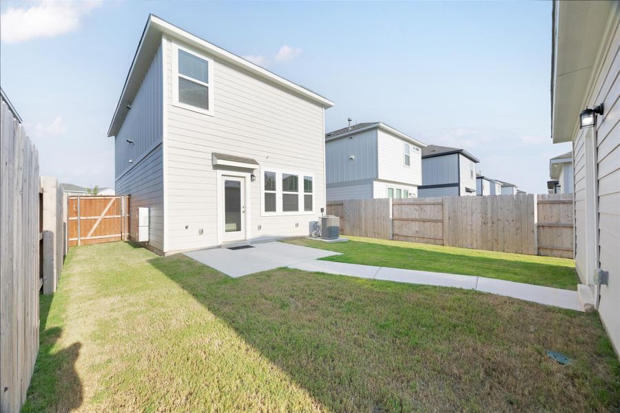 Exterior details and patio area of a home in Avery Centre, Round Rock (Image 4).