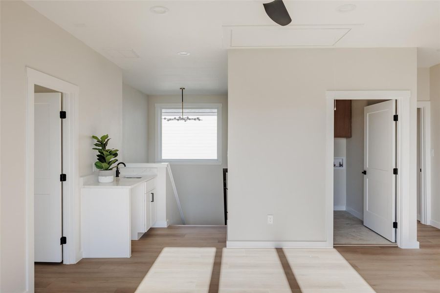 Spacious, unfurnished interior of a new home in , Austin (Image 31).