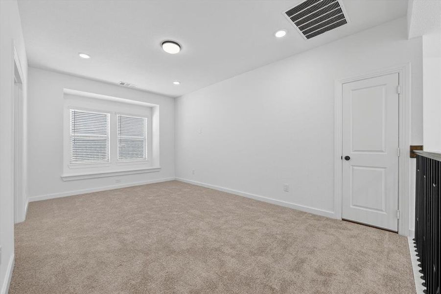 Spacious, unfurnished interior of a new home in Wildflower Ranch, Dish (Image 31). Spacious, unfurnished interior of a new home in Wildflower Ranch, Dish (Image 31).