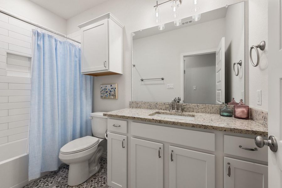 Furnished interior view inside a new home in , Bryan (Image 18).