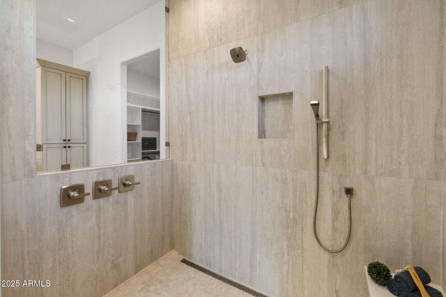 39-Primary Bathroom_5 39-Primary Bathroom_5