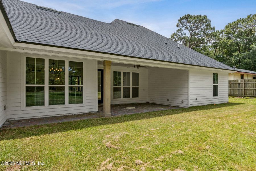 Front exterior of a new home in , Fernandina Beach, FL, highlighting curb appeal (Image 30).