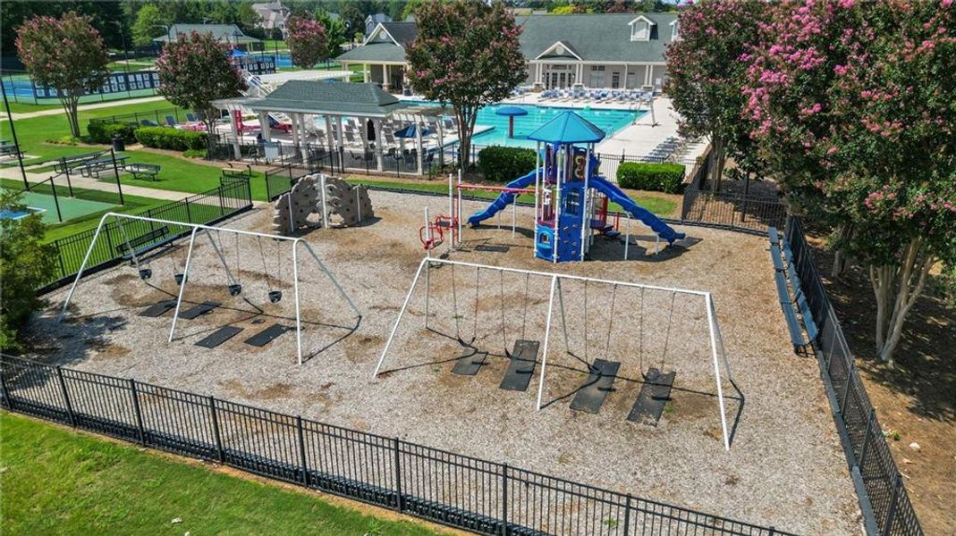 Image 32 of a home in .