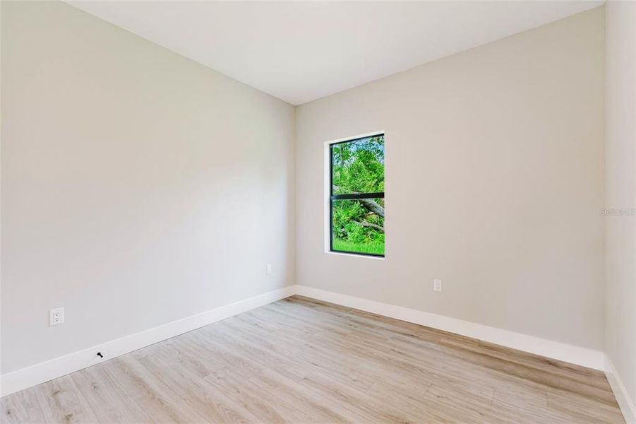 Spacious, unfurnished interior of a new home in , North Port (Image 24).