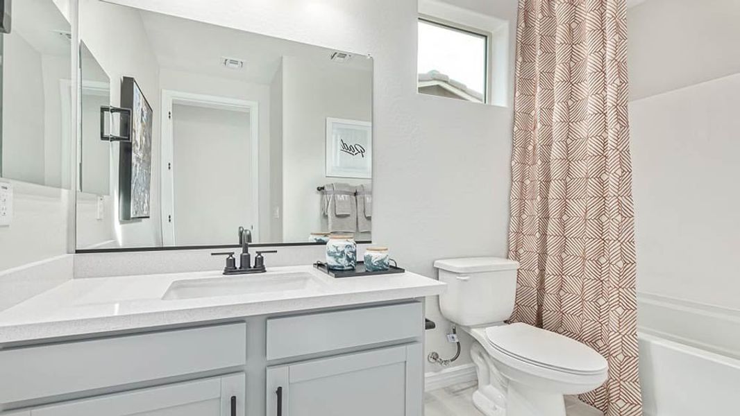 Furnished interior view inside a new home in Stonehaven, Glendale (Image 20).