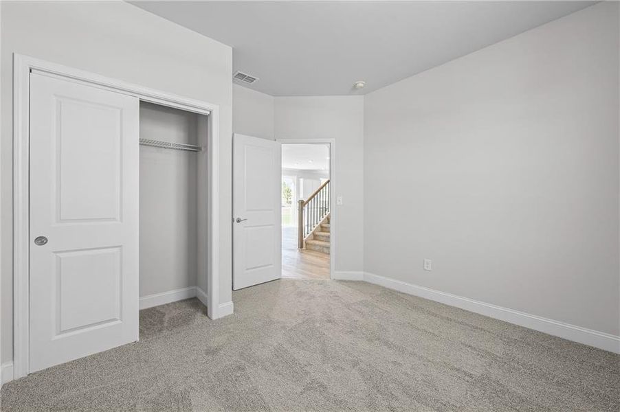 Spacious, unfurnished interior of a new home in Overland, Locust Grove (Image 14).
