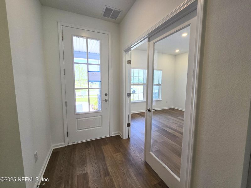 Spacious, unfurnished interior of a new home in Hyland Trail, Green Cove Springs (Image 20). Spacious, unfurnished interior of a new home in Hyland Trail, Green Cove Springs (Image 20).