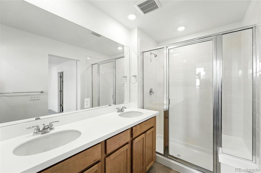 2086 Wagon Wheel Aly ~ Ready Now