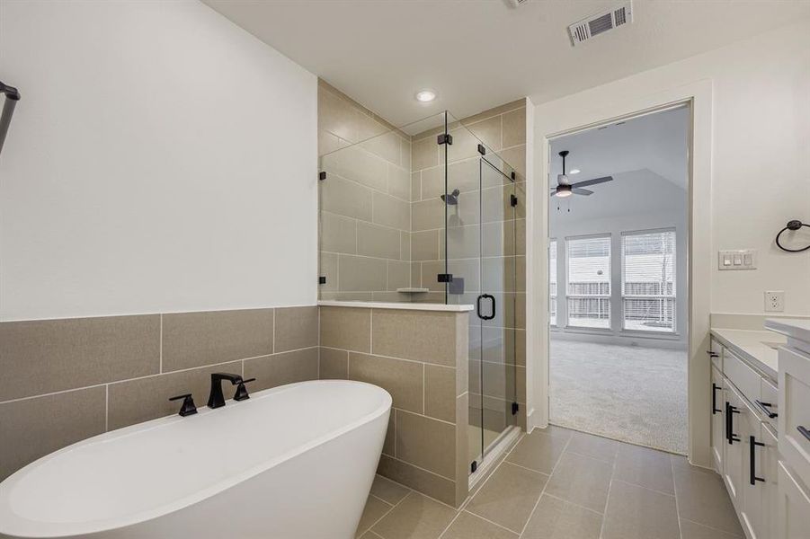 Furnished interior view inside a new home in Sweetgrass 50s, Haslet (Image 12).