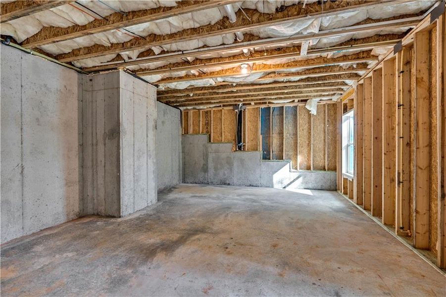 Image 34 of a home in Palmer Falls.