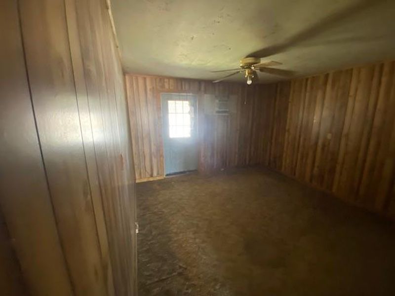 Spacious, unfurnished interior of a new home in , Breckenridge (Image 4).
