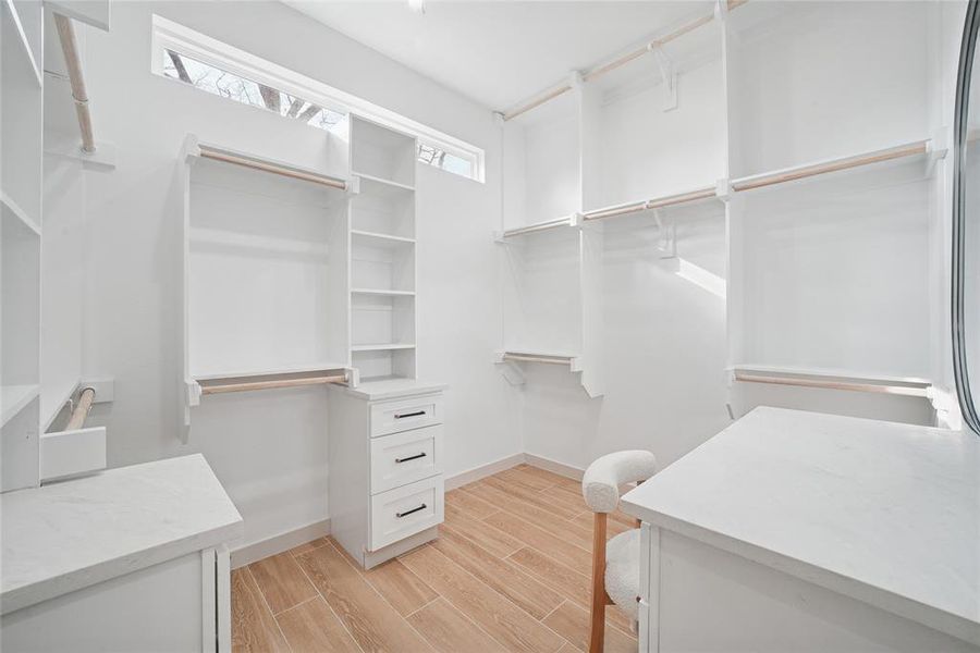 Furnished interior view inside a new home in , Tool (Image 35).