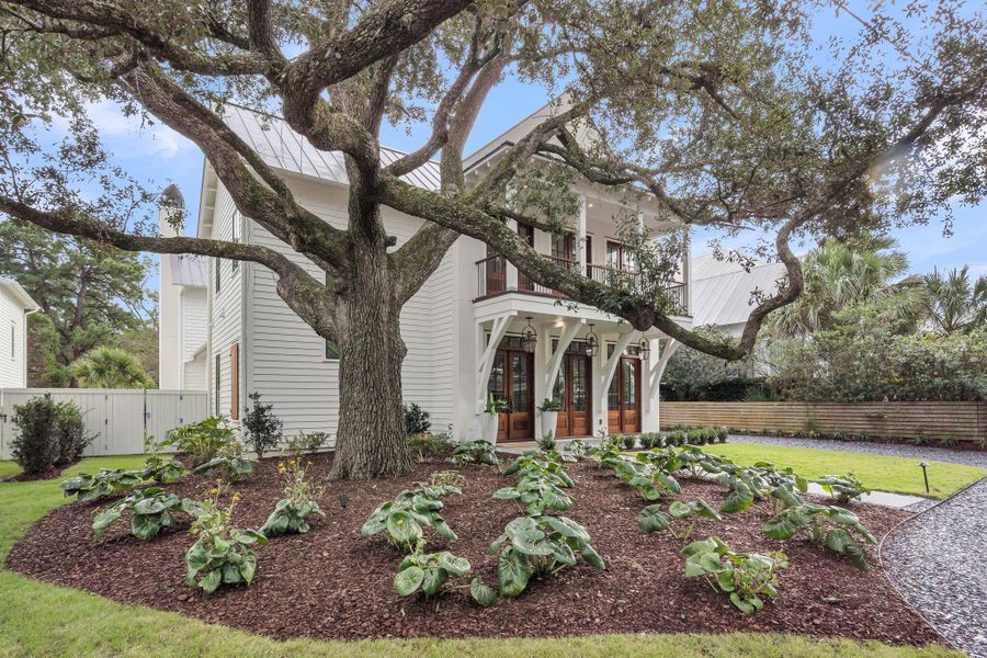 Image 84 of a home in .