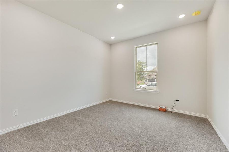 Spacious, unfurnished interior of a new home in Sutton Fields, Celina (Image 26).
