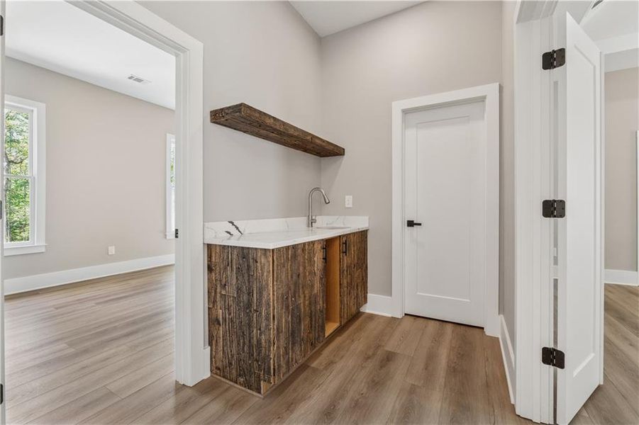 Image 30 of a home in .