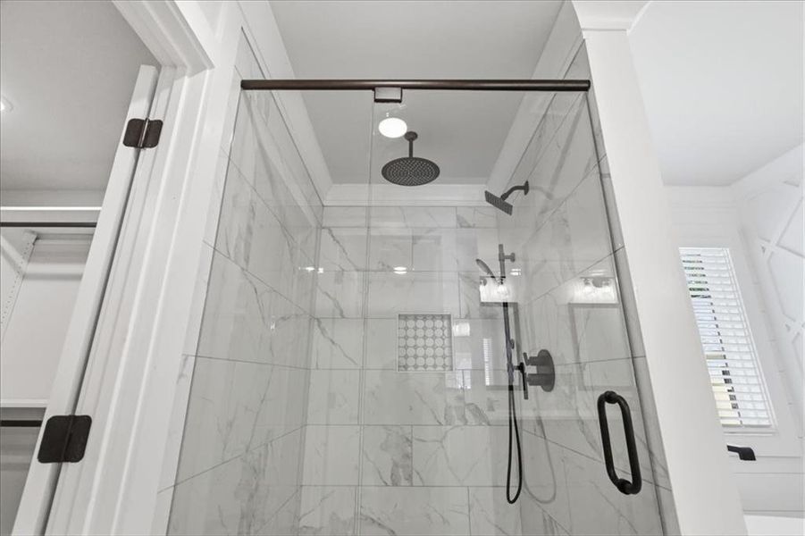 Close-up of interior finishes inside a home in , Lawrenceville (Image 20).