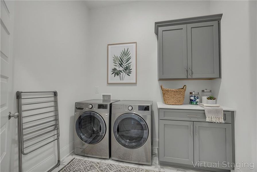 Furnished interior view inside a new home in , Gainesville (Image 12).
