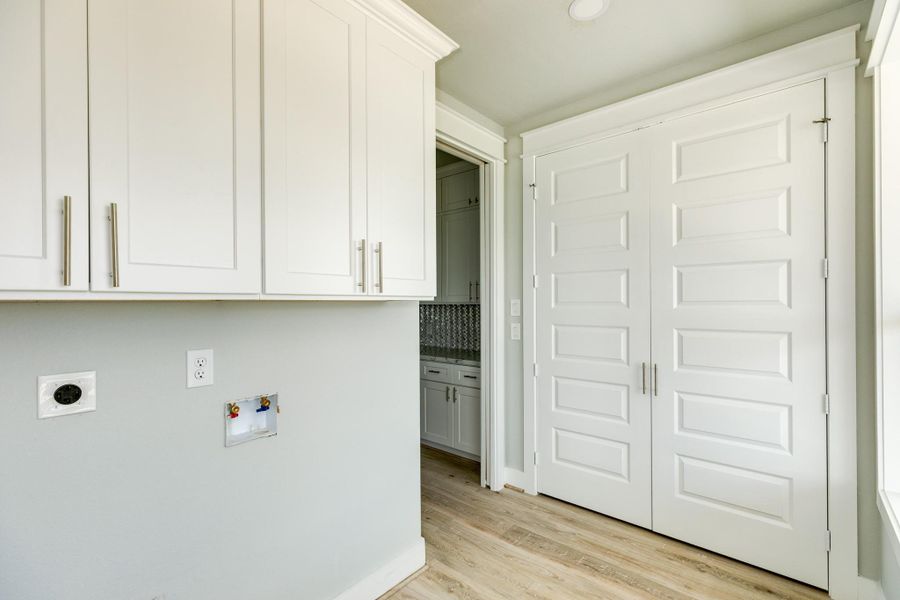 Furnished interior view inside a new home in , Galveston (Image 15). Furnished interior view inside a new home in , Galveston (Image 15).