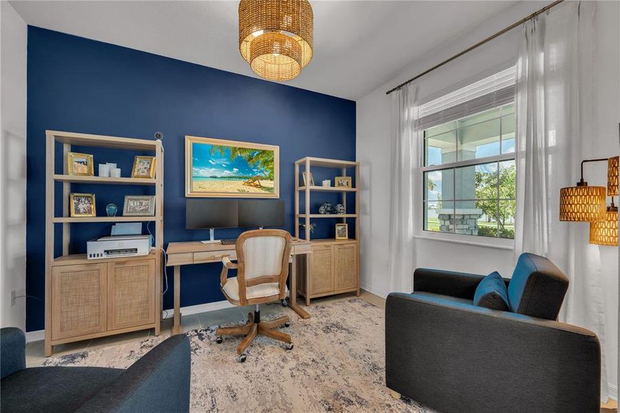 Furnished interior view inside a new home in , Sarasota (Image 27).
