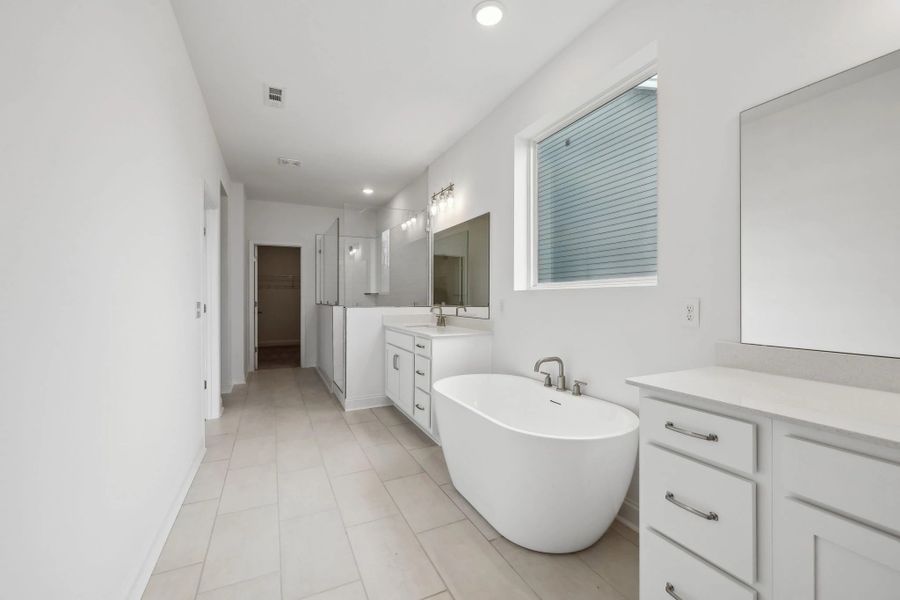 Furnished interior view inside a new home in Willow Landing, Mount Juliet (Image 9).