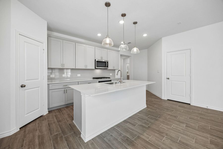 Furnished interior view inside a new home in Montgomery Bend, Montgomery (Image 8).