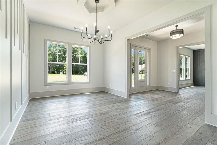 Spacious, unfurnished interior of a new home in , Oxford (Image 24).