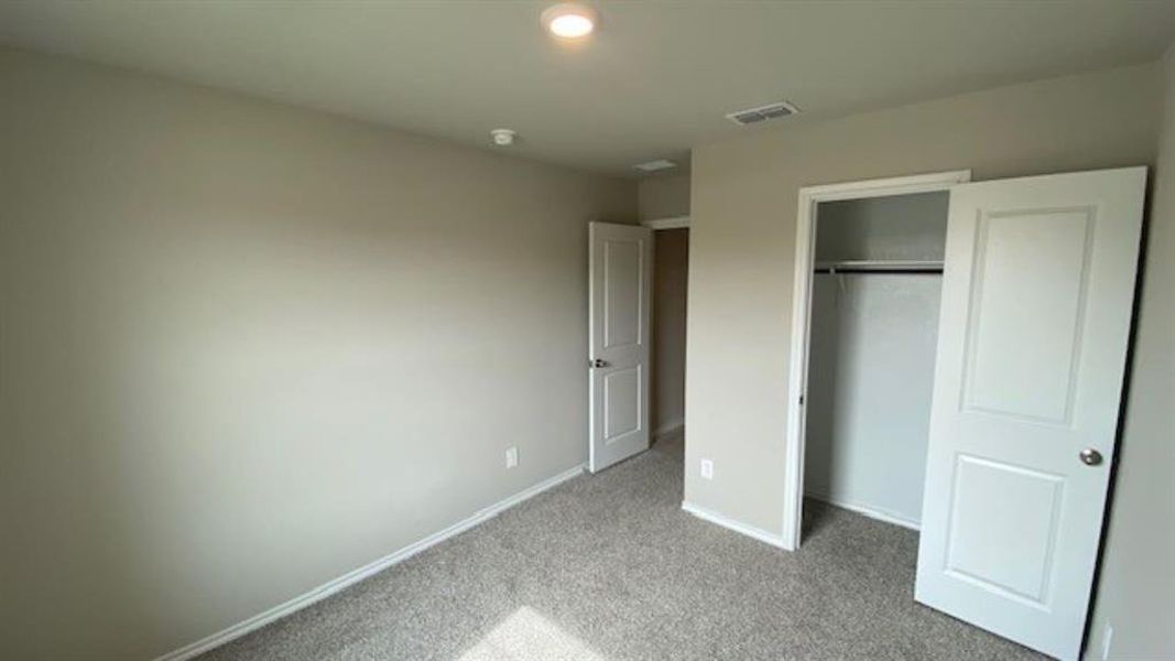 Spacious, unfurnished interior of a new home in Hickory Grove, Krum (Image 13). Spacious, unfurnished interior of a new home in Hickory Grove, Krum (Image 13).