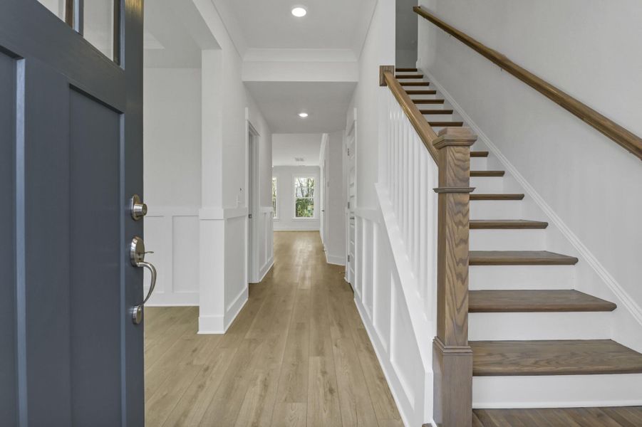 Spacious, unfurnished interior of a new home in Clubside Reserve at Summerlake, Lexington (Image 24). Spacious, unfurnished interior of a new home in Clubside Reserve at Summerlake, Lexington (Image 24).