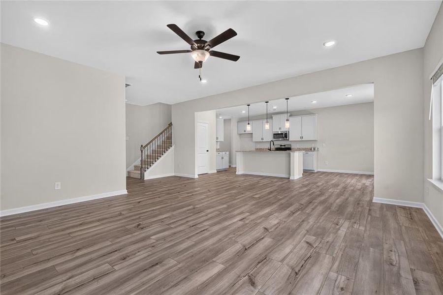 Spacious, unfurnished interior of a new home in Saddle Ridge, Calhoun (Image 26).