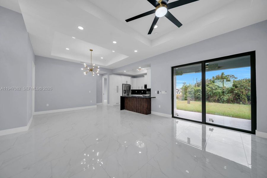 Spacious, unfurnished interior of a new home in , Lehigh Acres (Image 27).