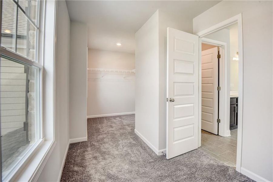 Spacious, unfurnished interior of a new home in Summerlin, Winder (Image 38). Spacious, unfurnished interior of a new home in Summerlin, Winder (Image 38).
