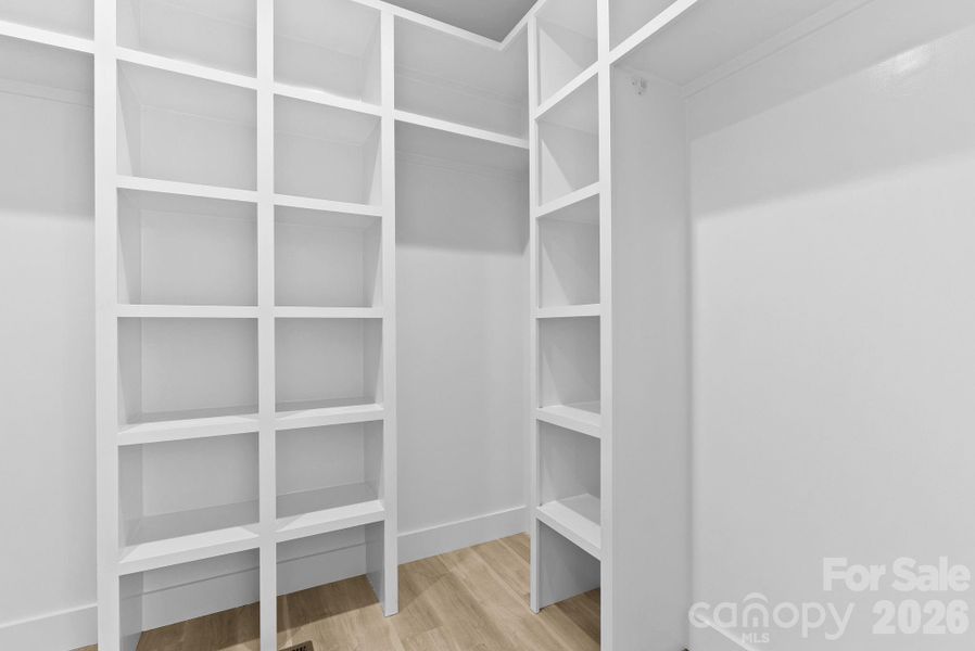 Spacious, unfurnished interior of a new home in , Asheville (Image 29).