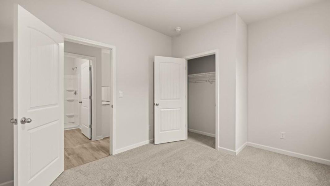 Spacious, unfurnished interior of a new home in Pointe Park, Union City (Image 20).