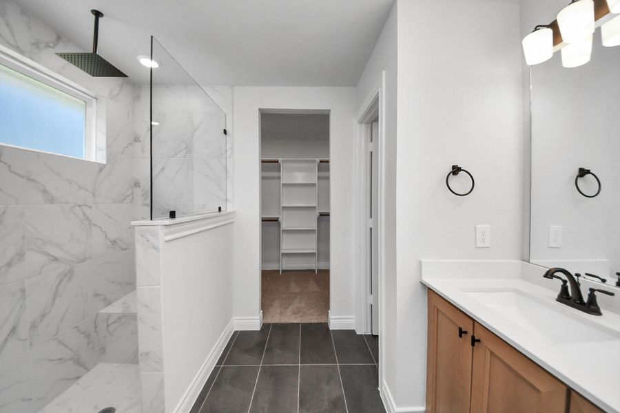 Furnished interior view inside a new home in Lexington Heights, Willis (Image 11).