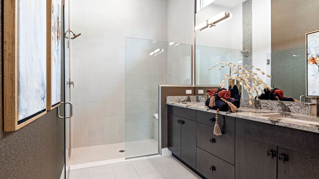 Owner's Bath