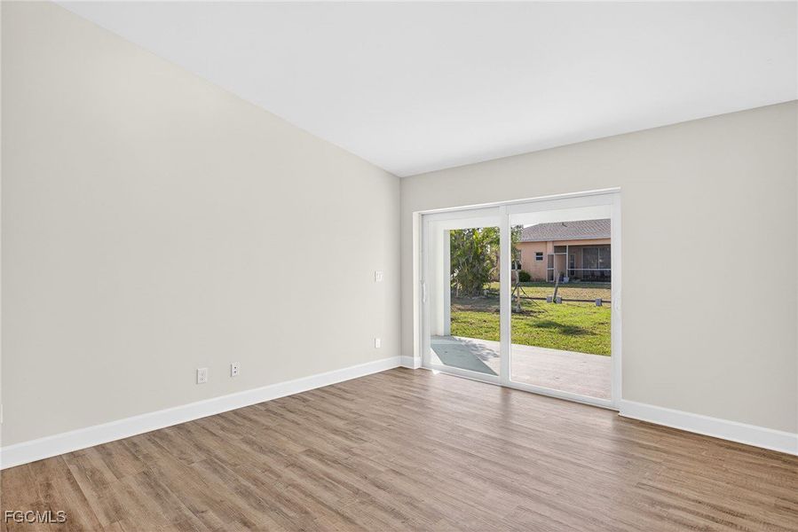 Spacious, unfurnished interior of a new home in Cape Coral, Cape Coral (Image 19). Spacious, unfurnished interior of a new home in Cape Coral, Cape Coral (Image 19).