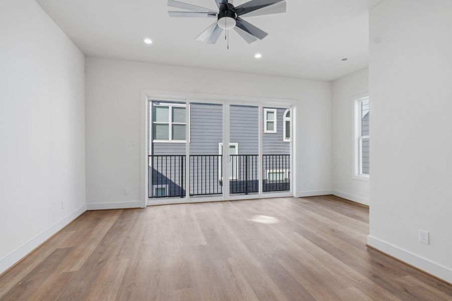 Spacious, unfurnished interior of a new home in , Houston (Image 19). Spacious, unfurnished interior of a new home in , Houston (Image 19).