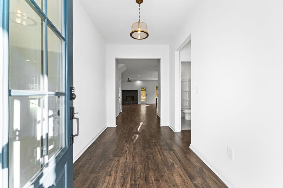 Image 45 of a home in Standing Oaks.