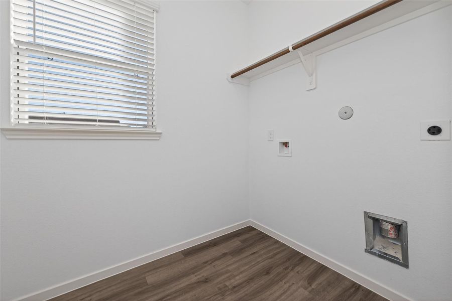 Spacious, unfurnished interior of a new home in Enclave at Willis, Willis (Image 28).