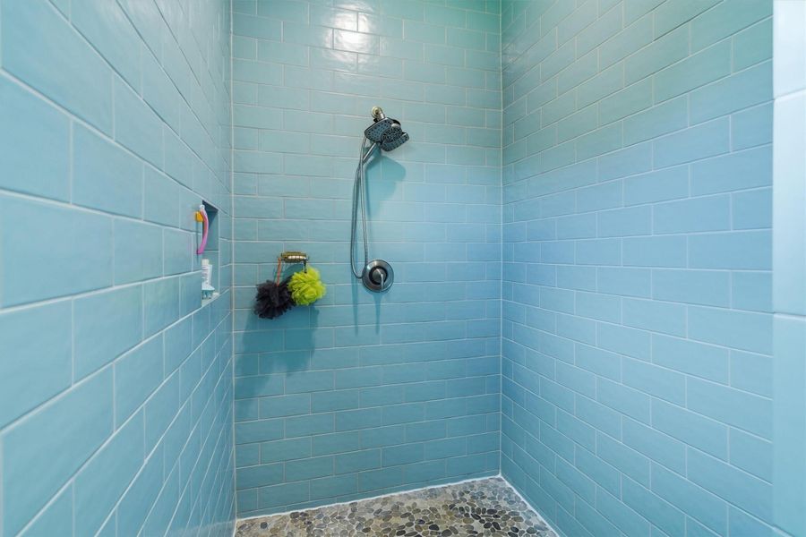 Fully tiled stand alone shower Fully tiled stand alone shower
