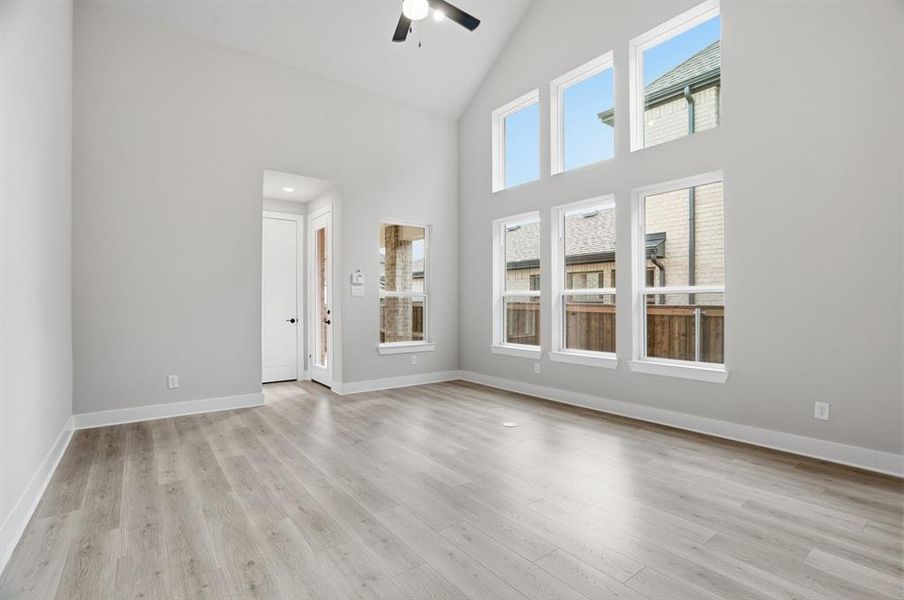 Spacious, unfurnished interior of a new home in Karis, Crowley (Image 21).