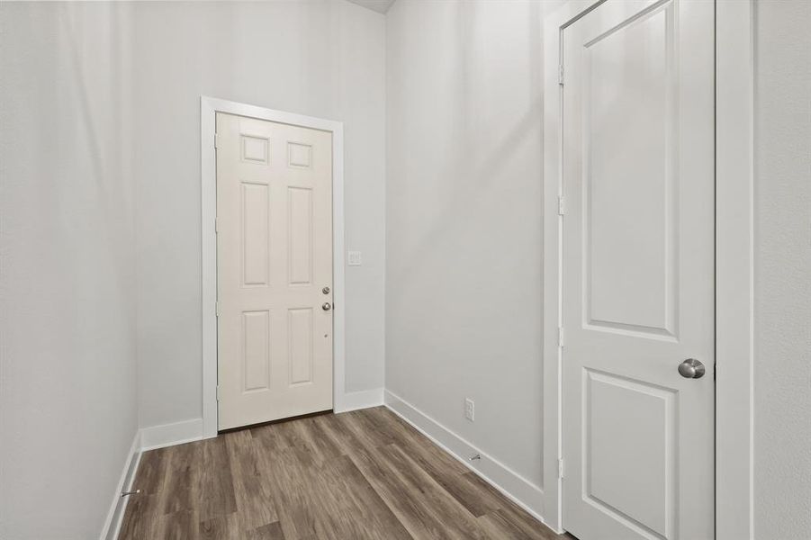 Spacious, unfurnished interior of a new home in Lyons Crest Estates, Garland (Image 27). Spacious, unfurnished interior of a new home in Lyons Crest Estates, Garland (Image 27).