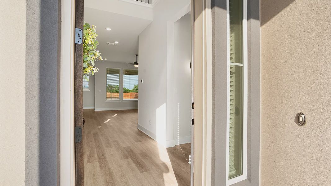 Spacious, unfurnished interior of a new home in Broken Oak, Georgetown (Image 16).